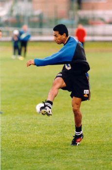Nolberto Solano during a shooting practice. - Click to enlarge